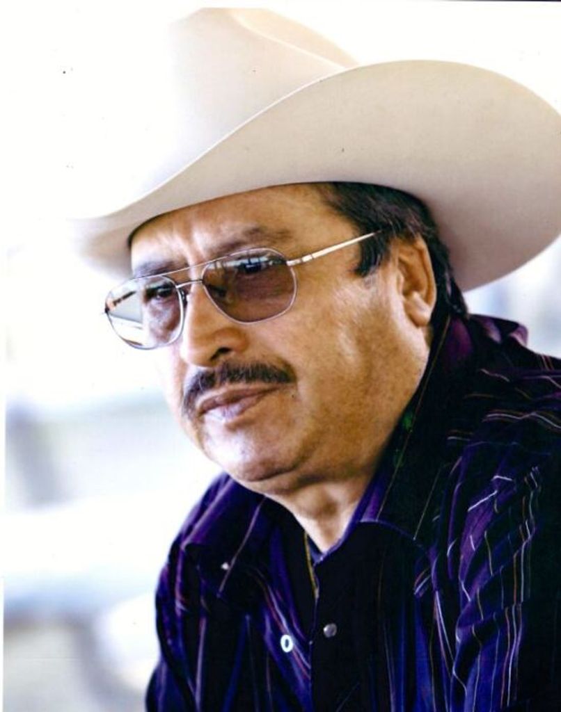 Antonio Esquivel, Sr.