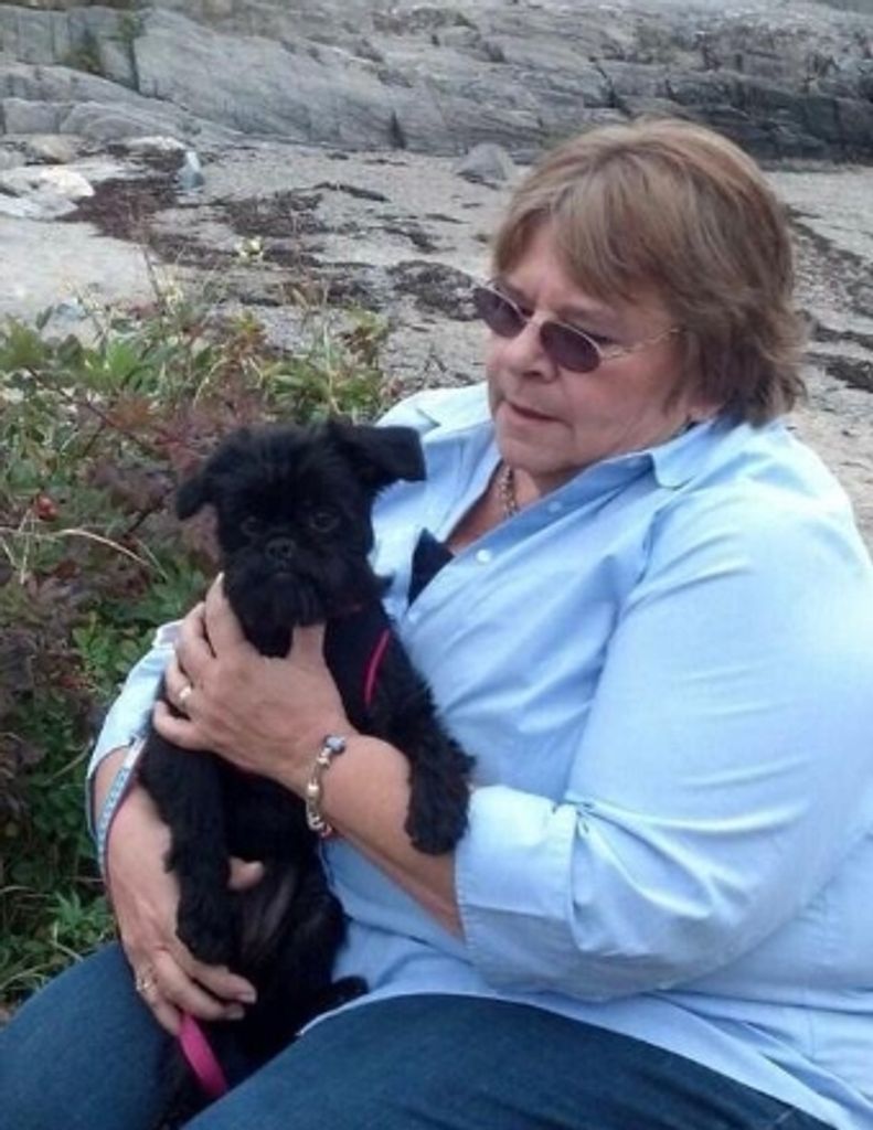 Joanne F. (Jackson) Loika