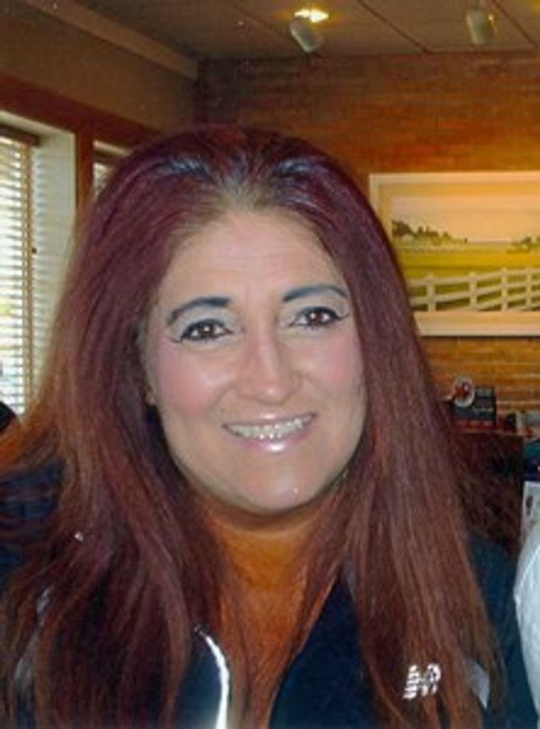 Roselyn Schoenbachler Arias-Fernandez