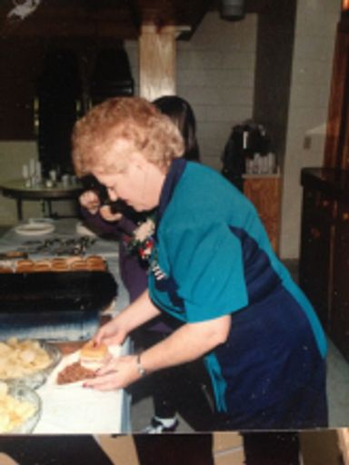Julia Elizabeth Bear photo gallery thumbnail 1 of 3
