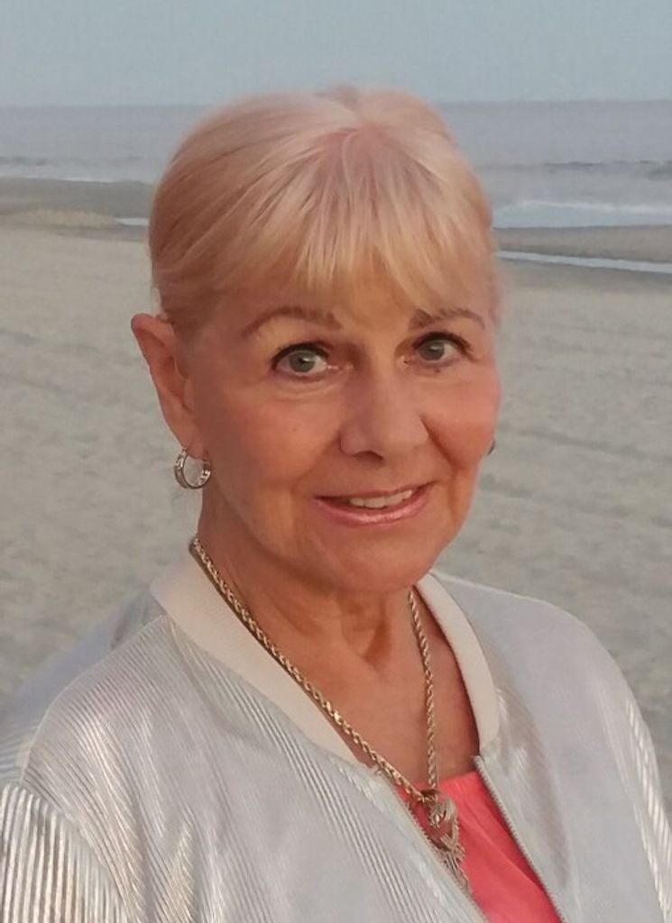 Carol A. (Leidig)  Distefano