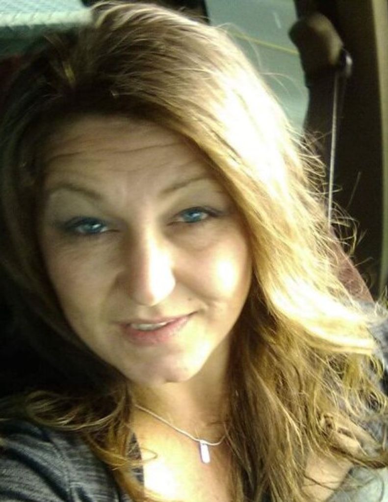 Amanda Raye (Medlin)  Isenhour Profile Photo
