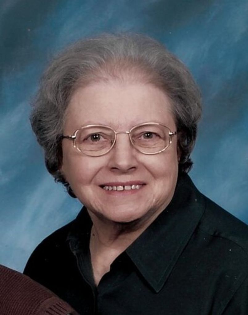 Violet Sexton Profile Photo