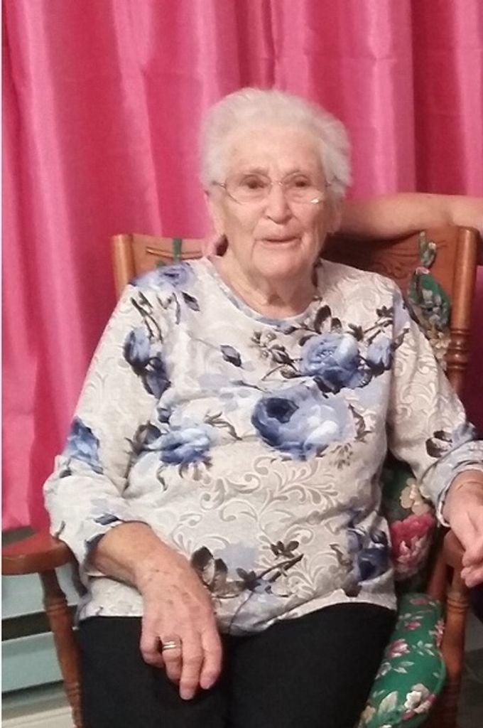 Evelyn Sadie West Profile Photo
