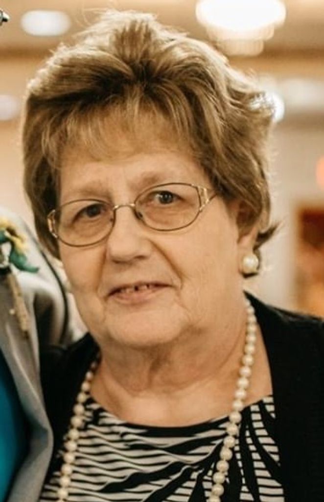 Julia Schmoker Profile Photo