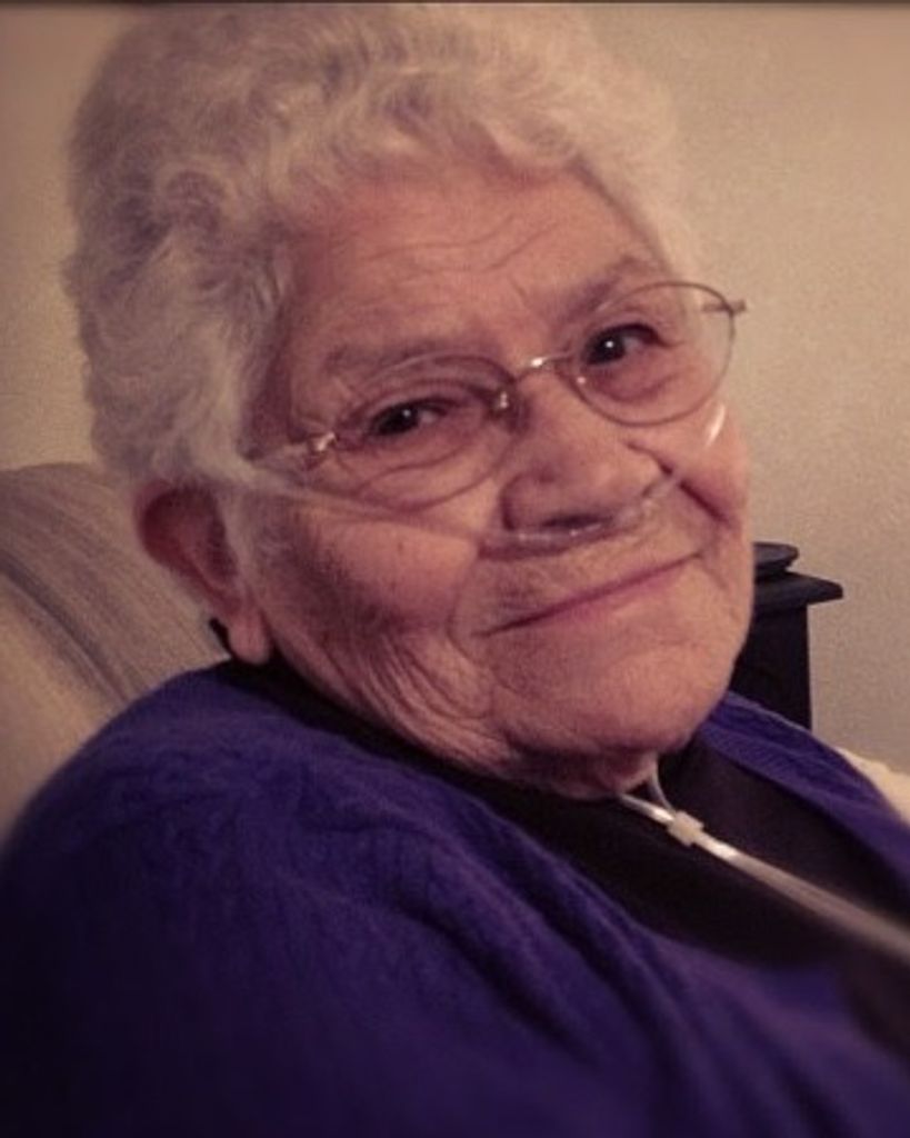 Lydia Clara Salas Minnick