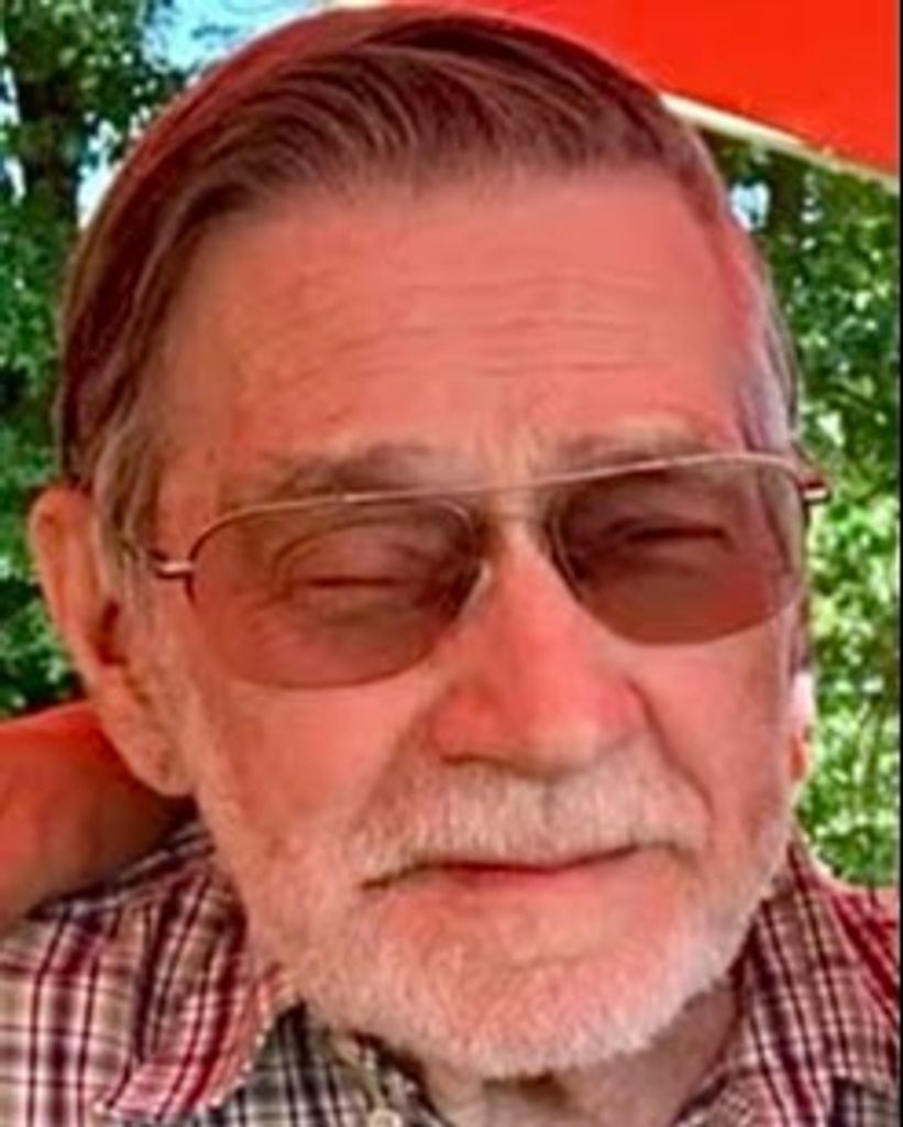 Verne "Tom" Thomas Callahan Profile Photo