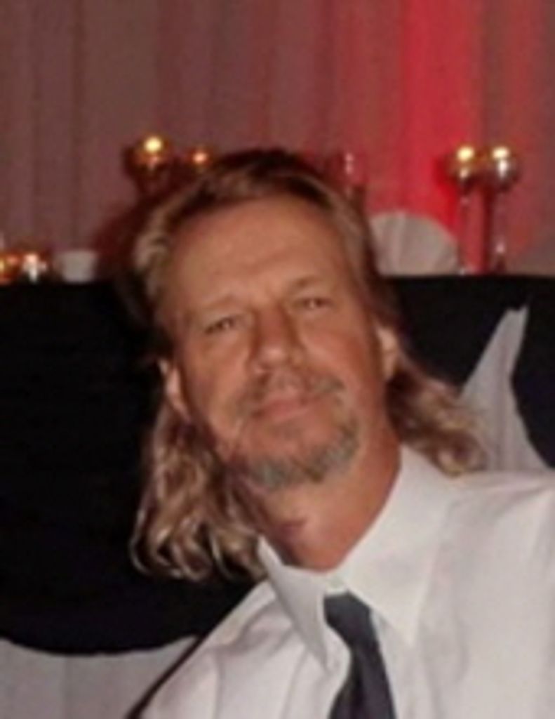Thomas Robert  Wallschlager Profile Photo