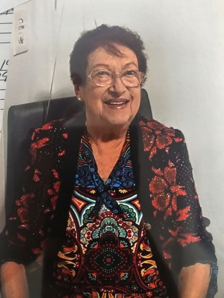 Lourdes Duarte Profile Photo