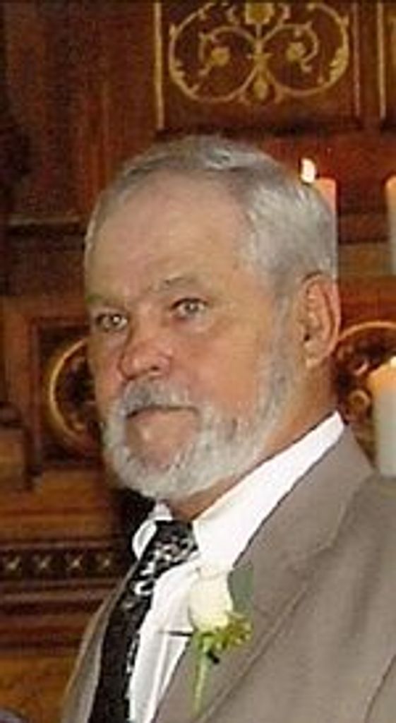 Robert Ellis Hooten Profile Photo
