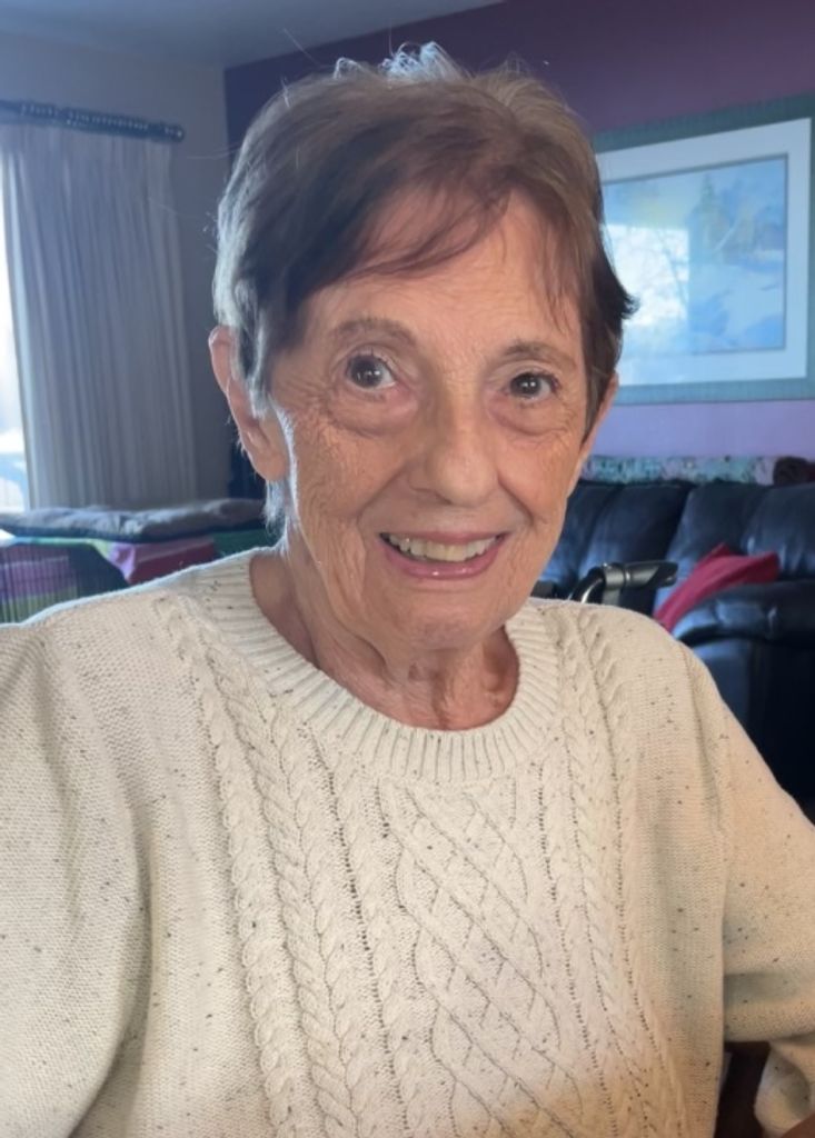 Constance 'Connie' (Lozeau) Derosier Profile Photo