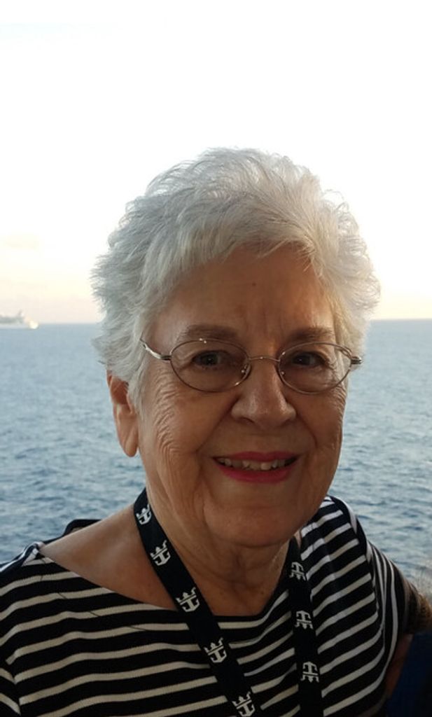 Dixie M Cavanaugh Profile Photo