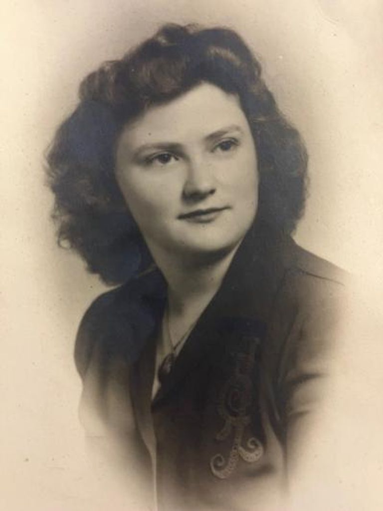Eva R. Spitzer Profile Photo