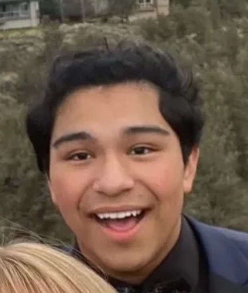 Isrrael E Escobar Profile Photo