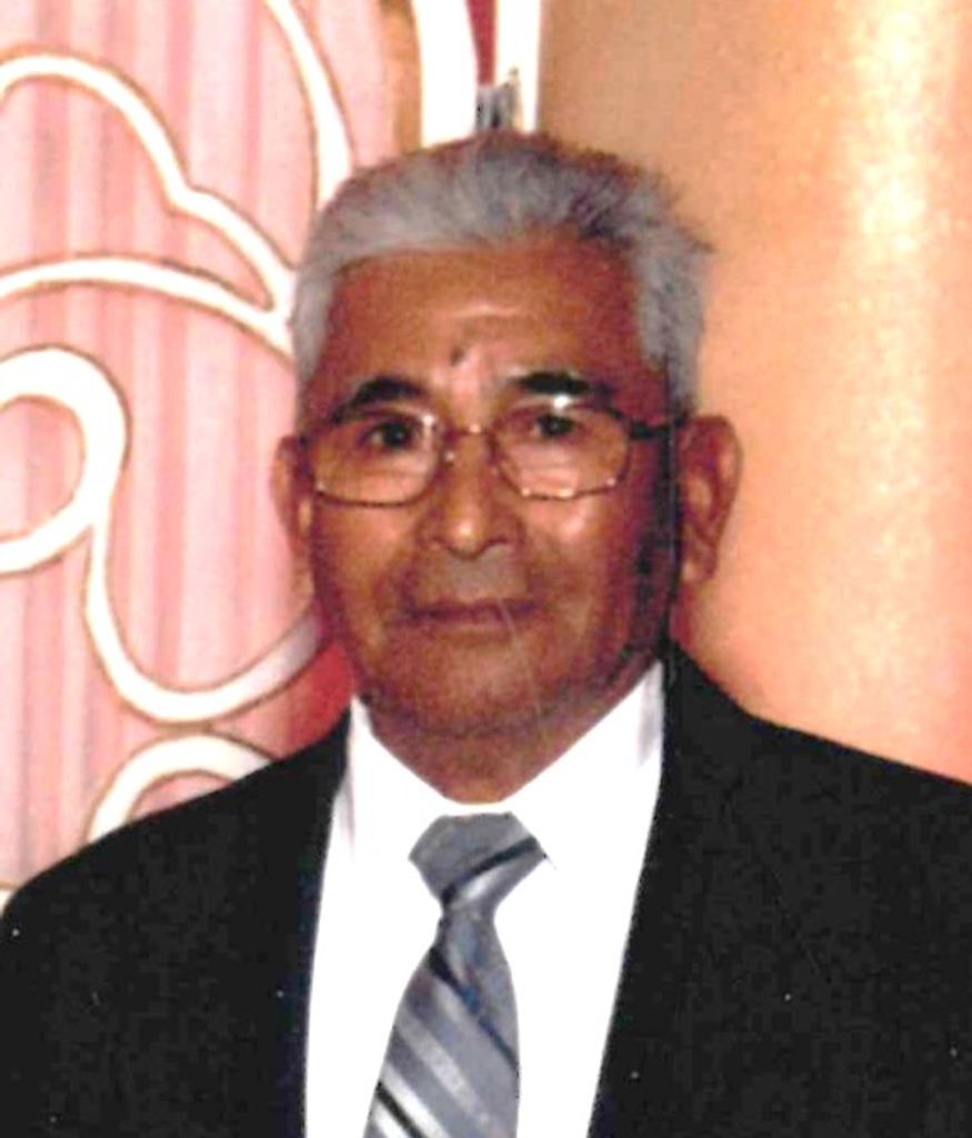 Arnoldo Perez Profile Photo