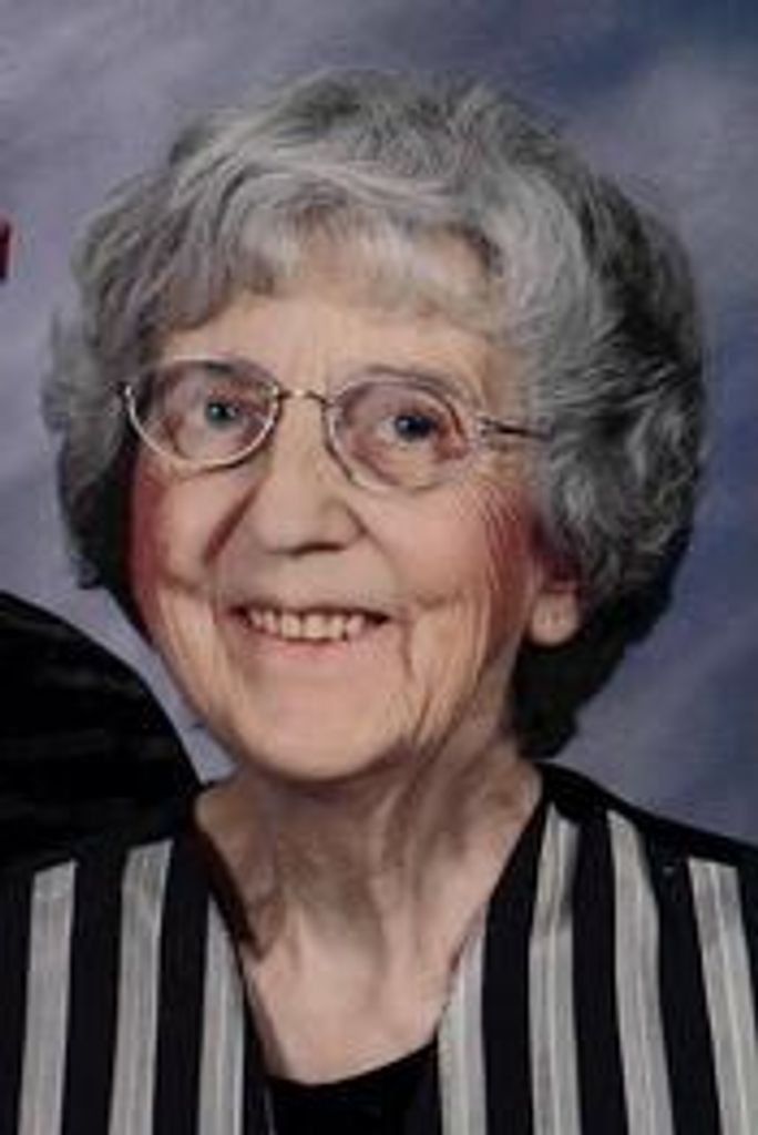 Artha Mae Neuenfeldt (Lee)