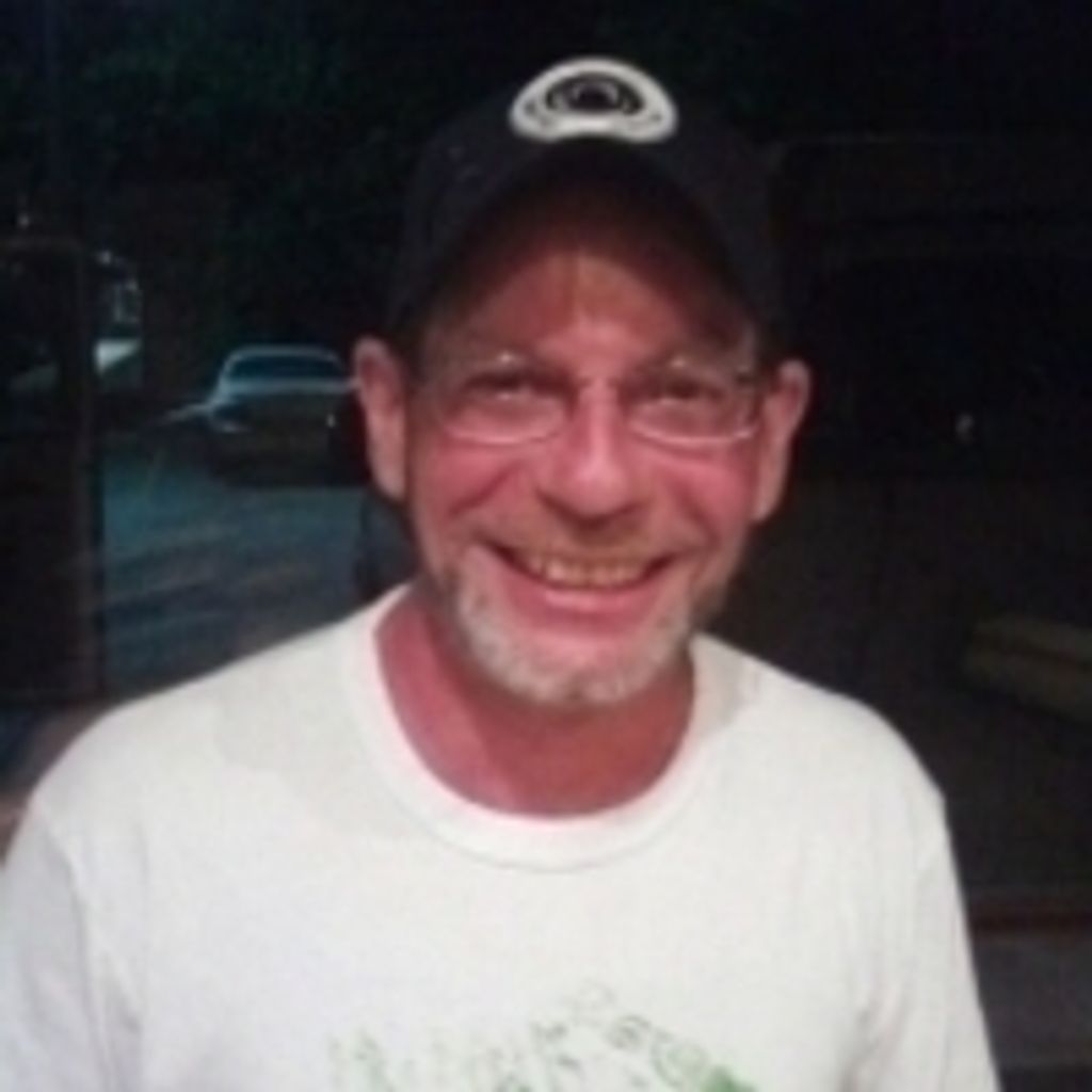 Robert Loren Fruit Profile Photo