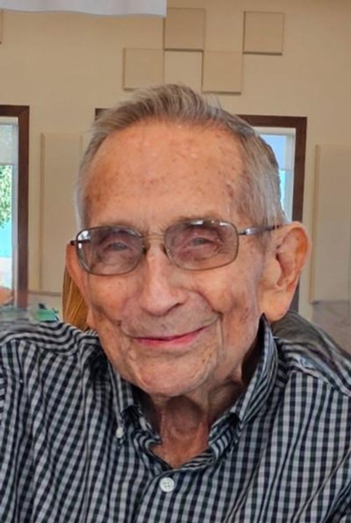 Kenneth Lee Bach Profile Photo