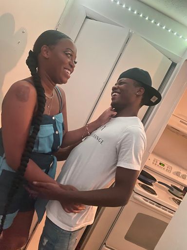 Terron Everton Brown photo gallery thumbnail 56 of 100