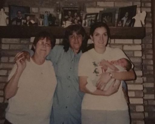 Ella Mae Collins photo gallery thumbnail 14 of 57