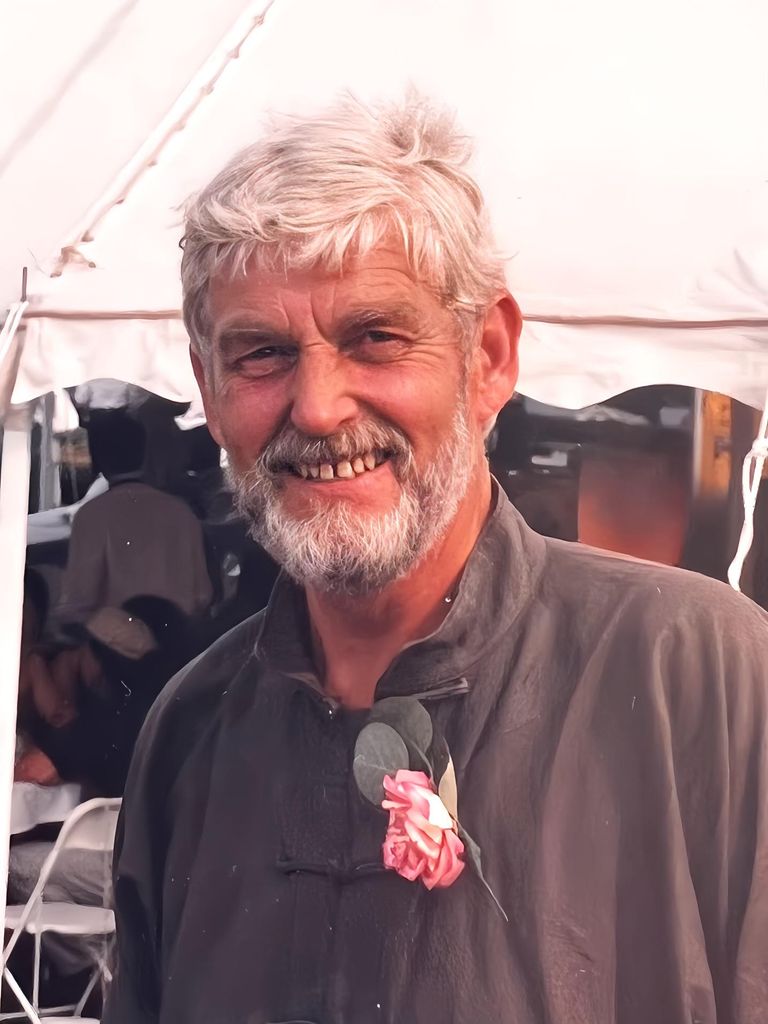 Robert “Bob” Vincent Murray