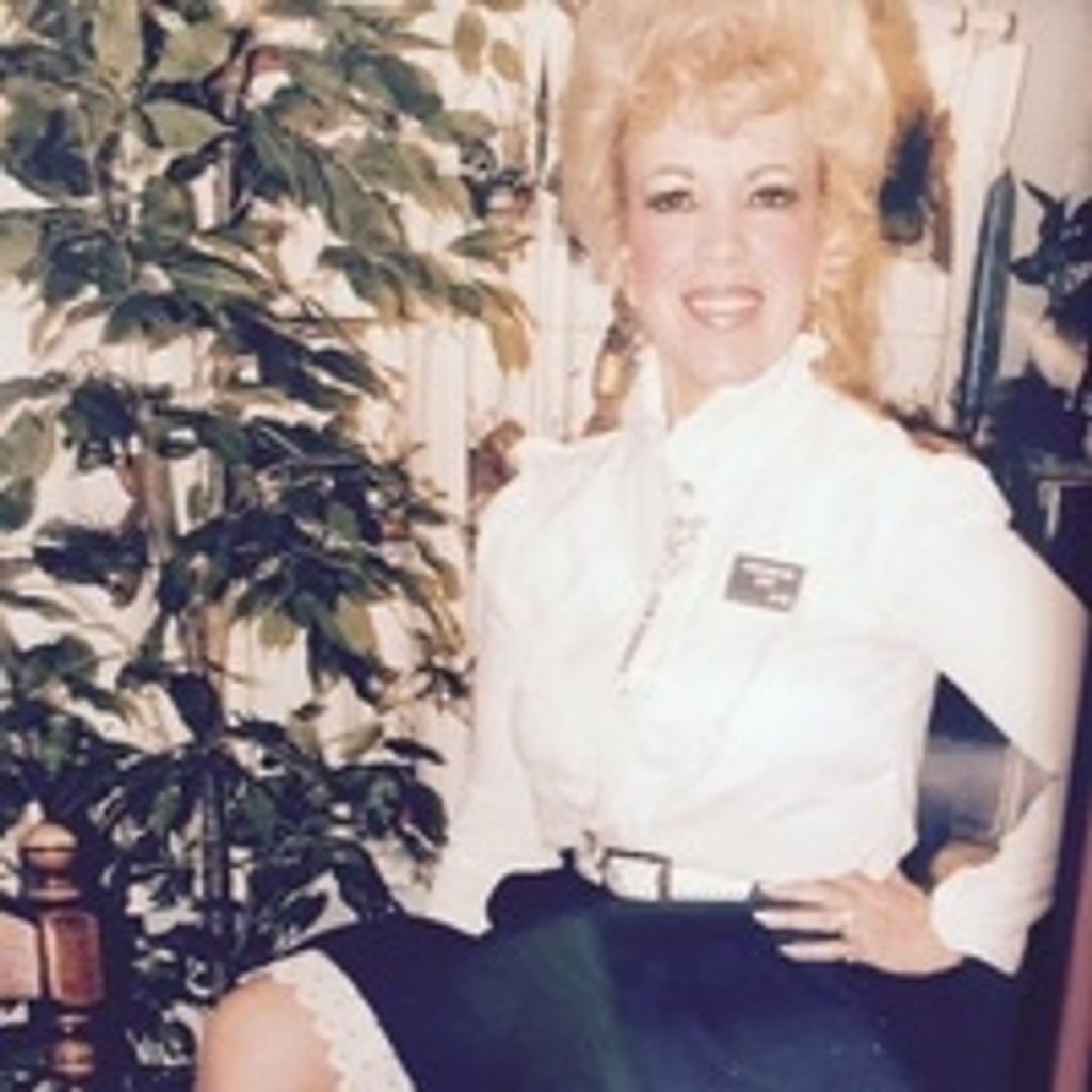 Betsy (Copeland) Mayfield