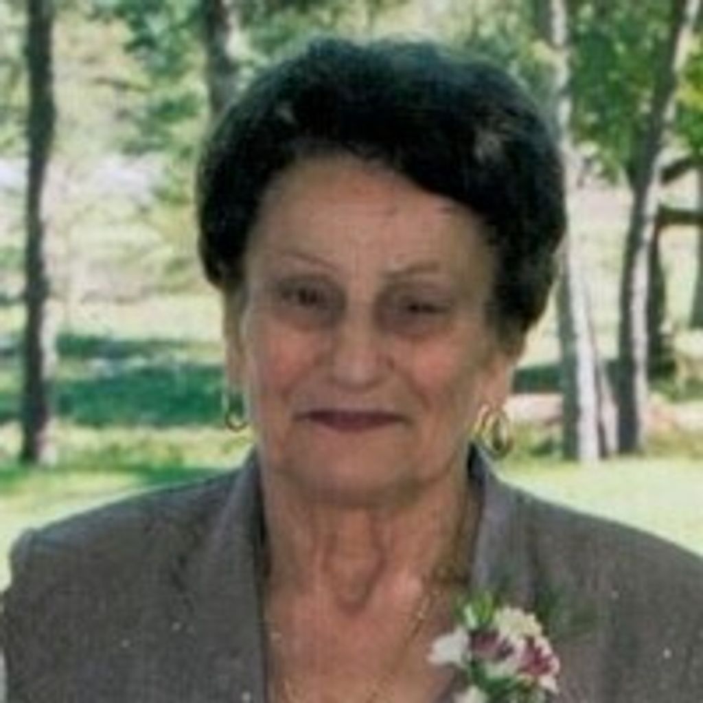 Isabella "Lisa" Canestraro