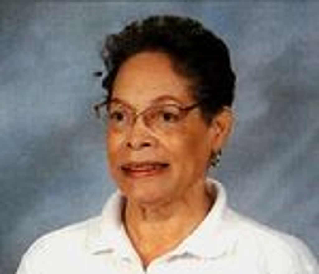 Famie Weaver Sloane Profile Photo