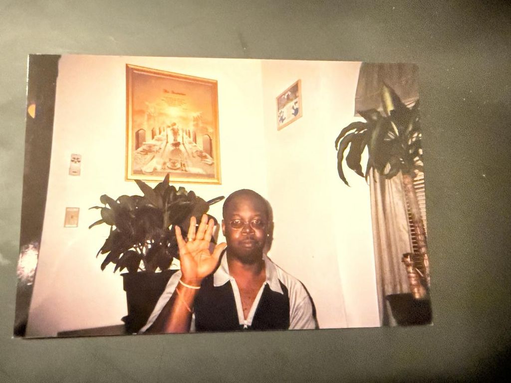 Robin Gordon Grier, Sr. Profile Photo