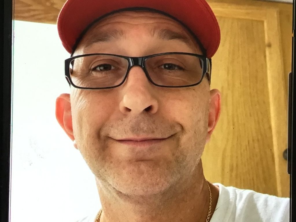 Jason Matthew Smith Profile Photo