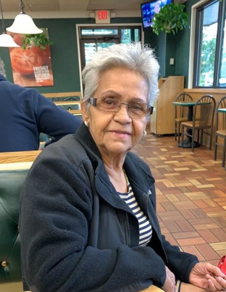 Lillian Gonzalez Profile Photo
