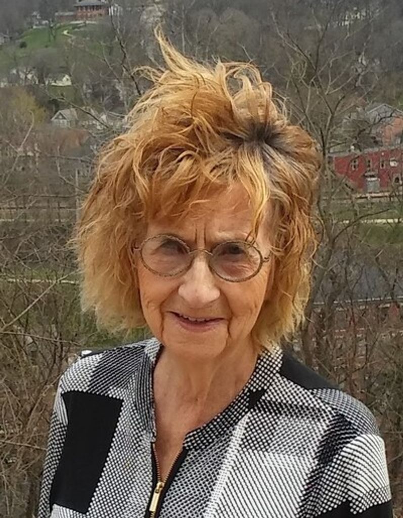 Winafred "Winny" Neessen Profile Photo