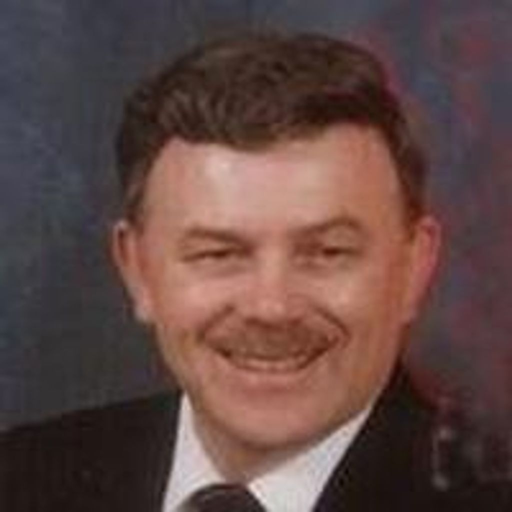 Garry L. Bowen