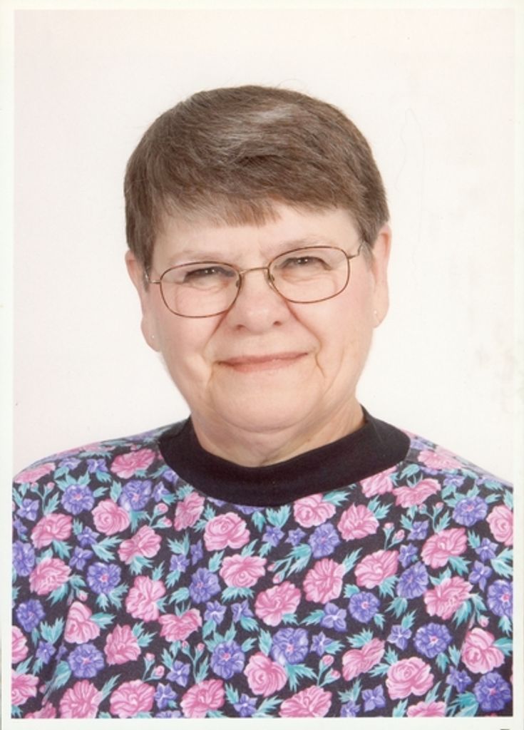 Lena Laveina Bearden Profile Photo