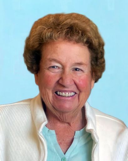 Helen George Finlinson's obituary image