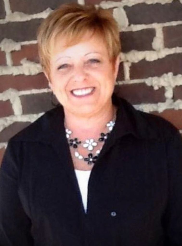 Marilyn Crawford Head