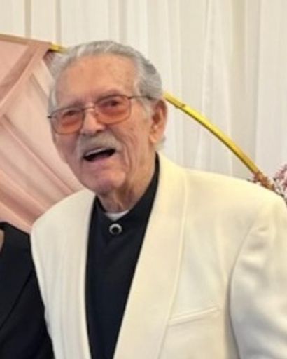 William Glen Warrington's obituary image