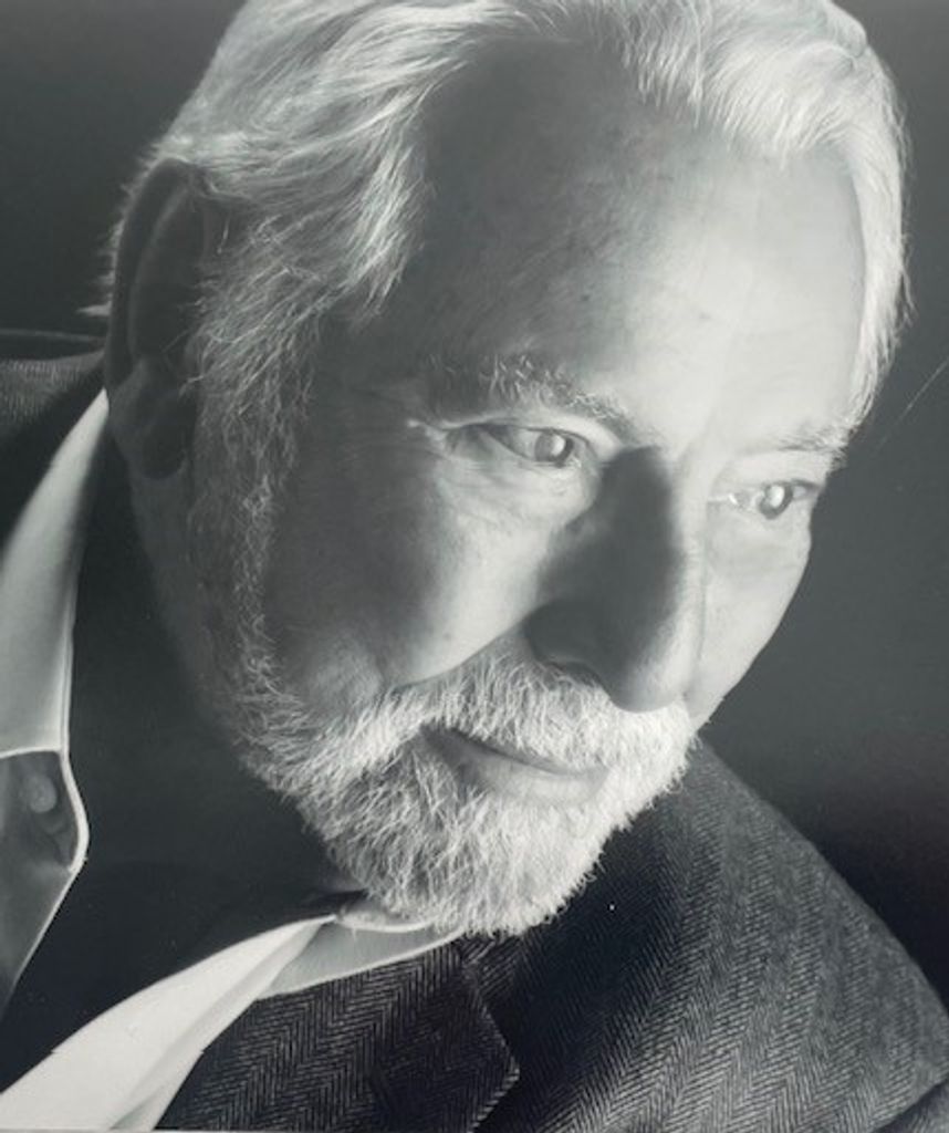 John Leo Deveau Profile Photo