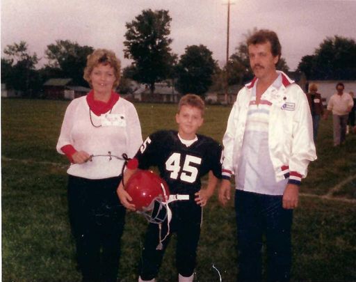 Everett Douglas Taulbee photo gallery thumbnail 34 of 154