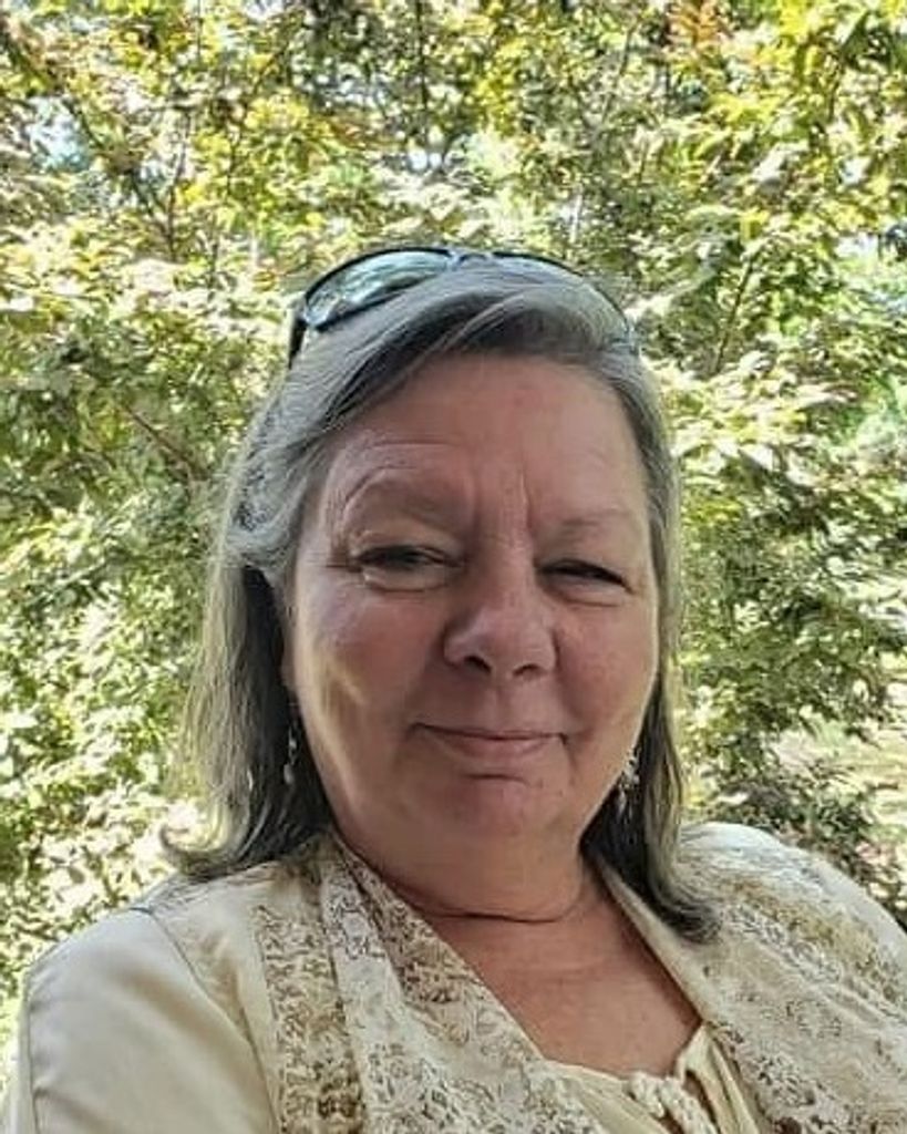 Beverly W Davis Profile Photo