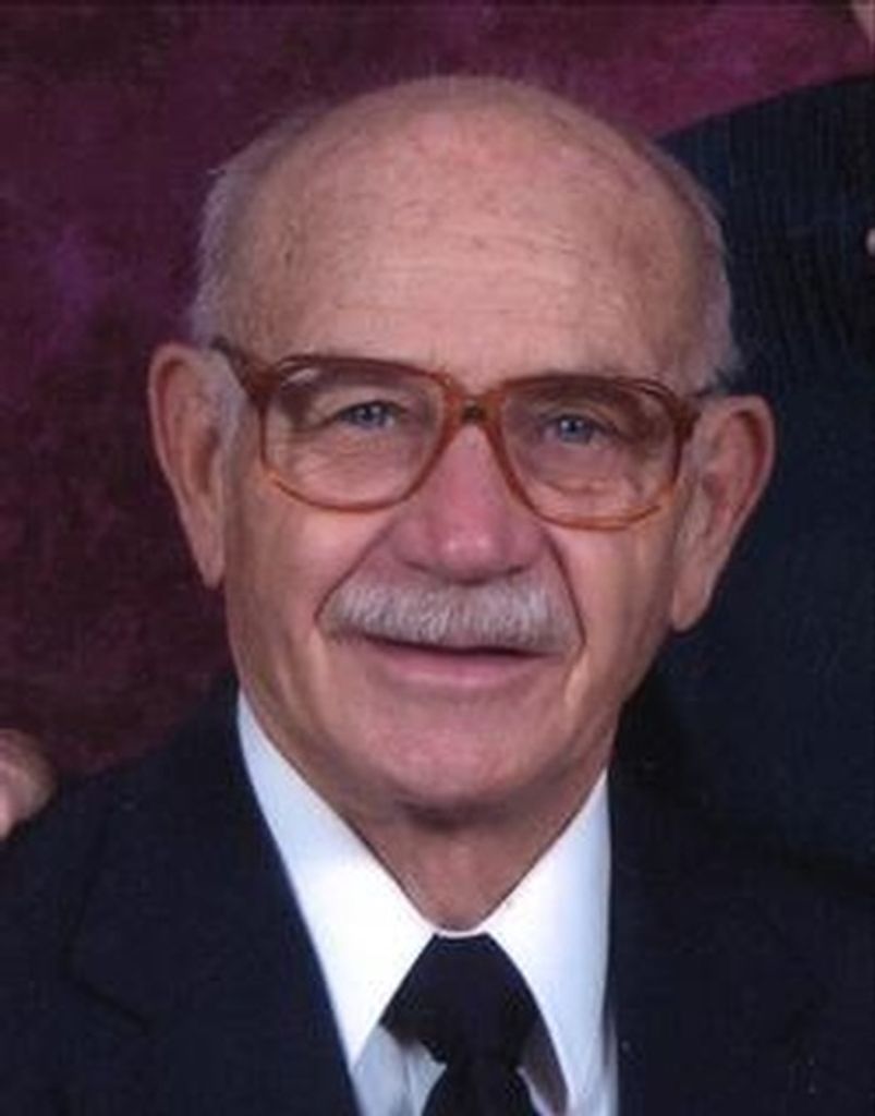 Robert L. "Bob" Henning