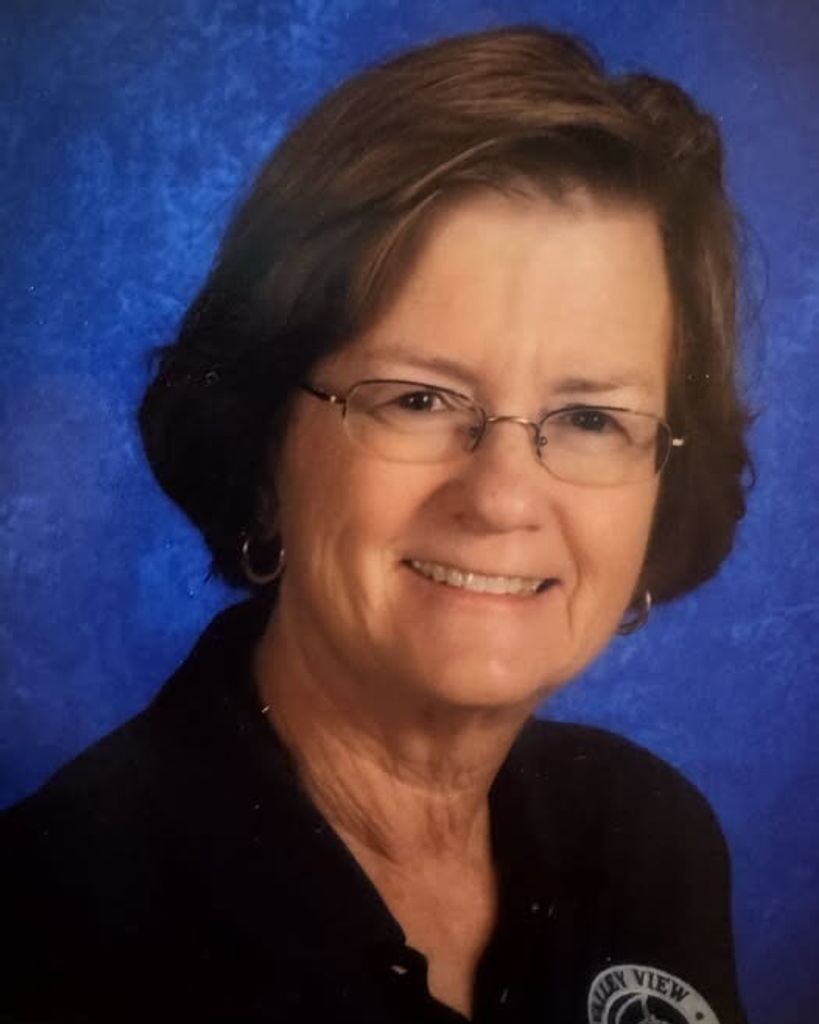 Susan Moore Oblinger Profile Photo
