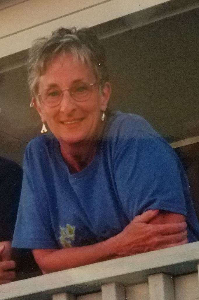 Elaine Dykas Profile Photo