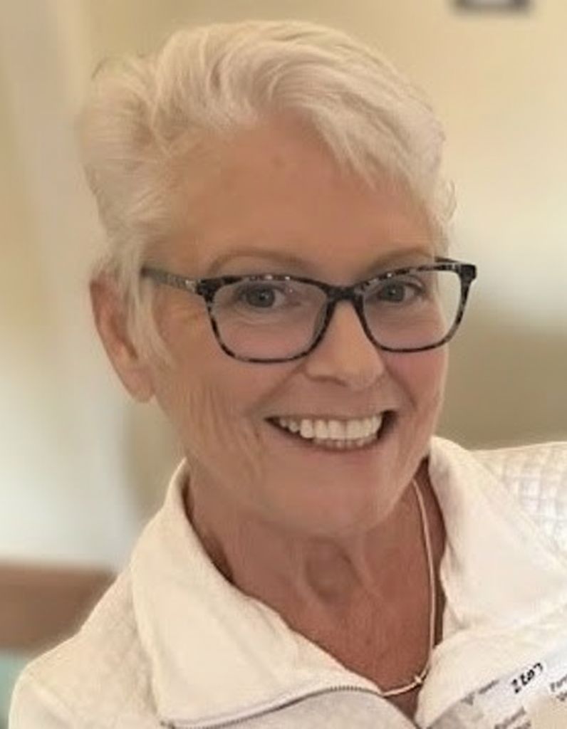 Heidi (Oppenneer) Watts Profile Photo