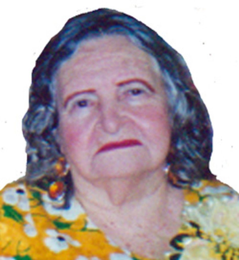 Amelia Lara