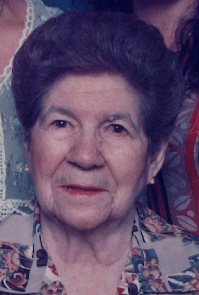 Eugenia Velez