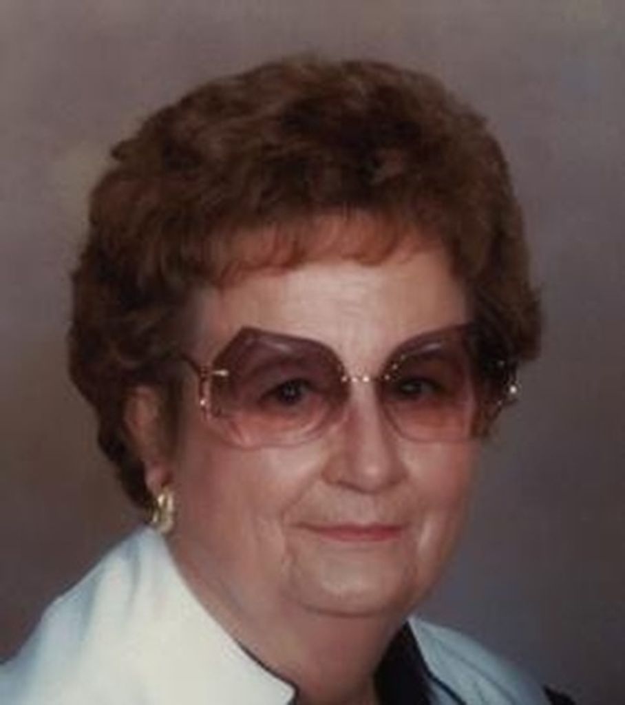 Isabella "Issy" Nuss