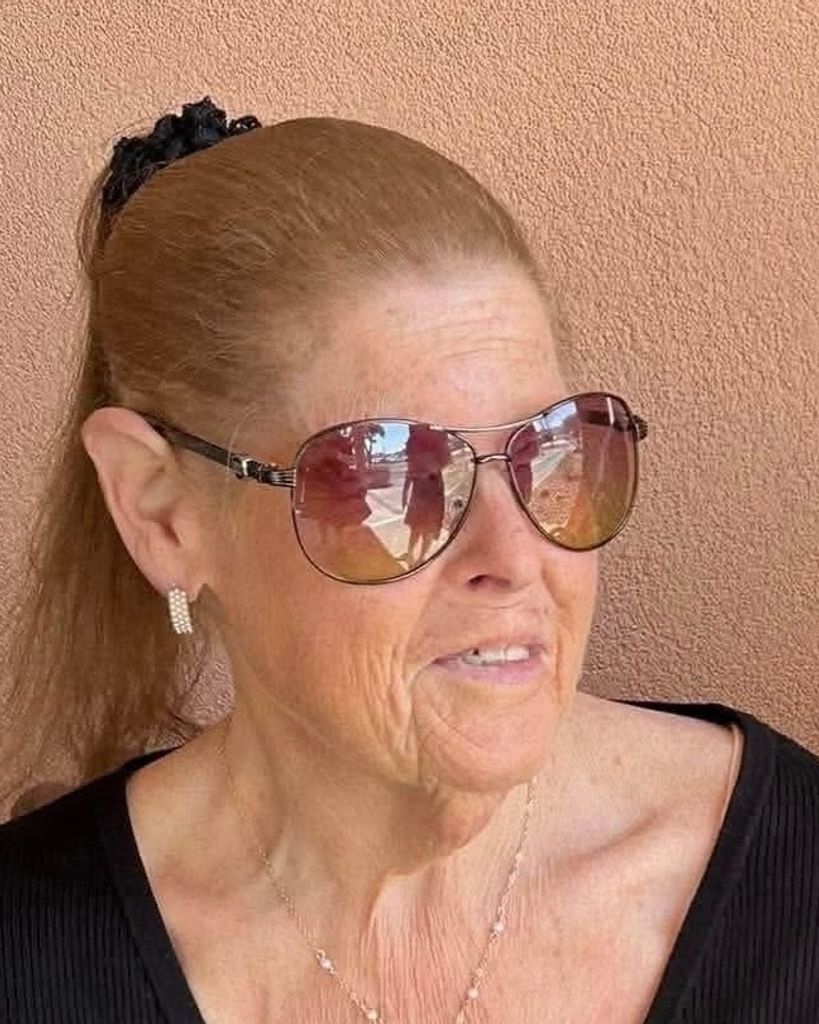 Wanda Lee Genola