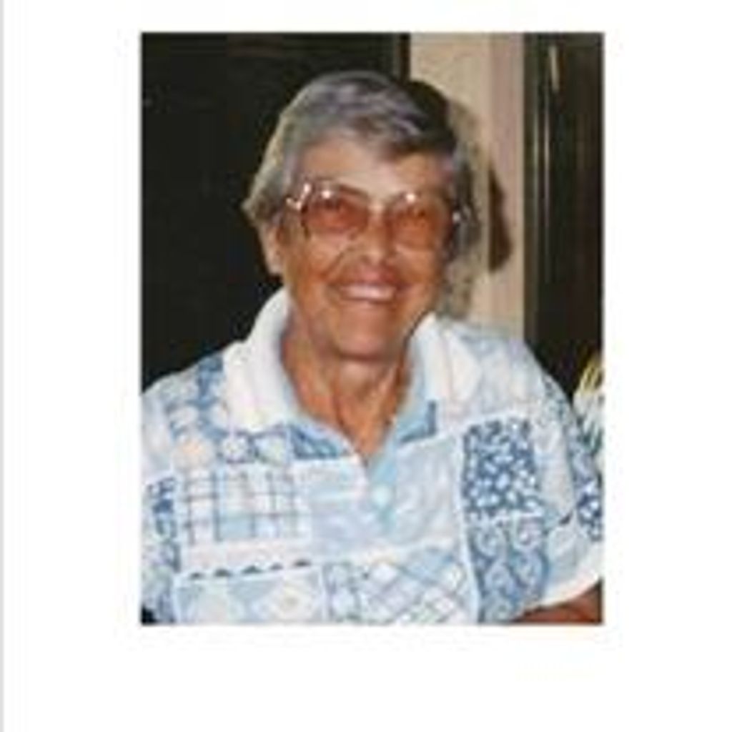 Nina Dochtermann Profile Photo