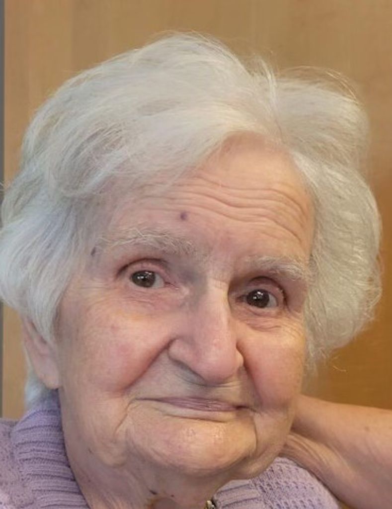 Dorothy Viola (Cooper)  Linz